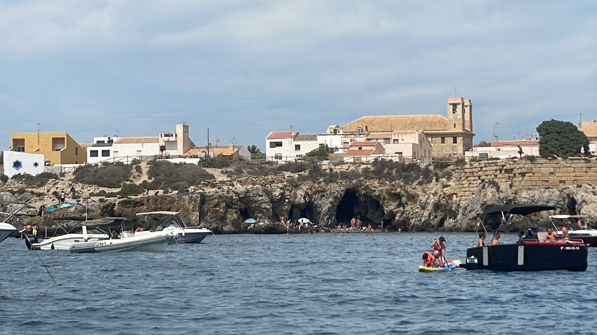 Vista de Tabarca desde el mar